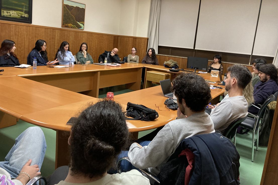 Proyección y debate de Seantience en la Facultad de Filosofía de la Universidad de Santiago de Compostela